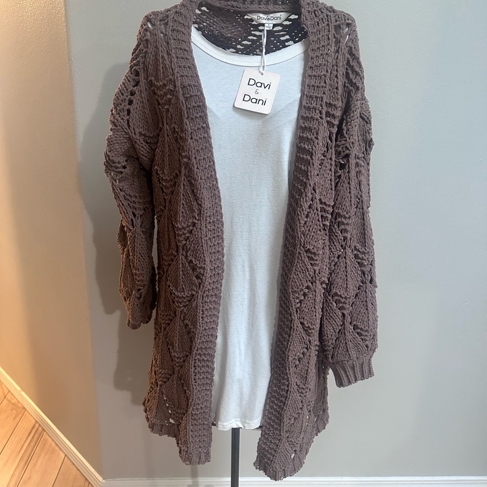 Davi & Dani Brown Knit Women's Sweater